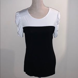 Cute black and white top